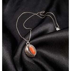 Vintage 1970s-1990s Sterling Silver 925 Necklace With Genuine Coral Pendant